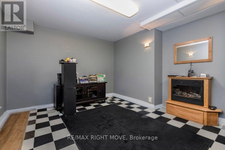 55 LAURENTIAN LANE, Orillia, Ontario, L3V7N7