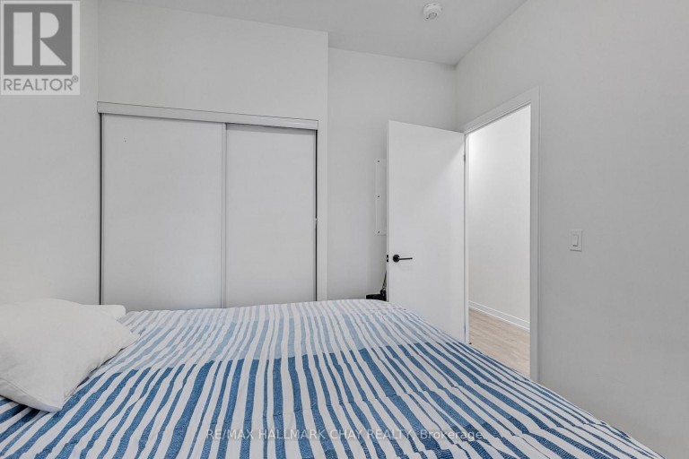 110 - 2300 ST. CLAIR AVENUE W, Toronto (Junction Area), Ontario, M6N1K8