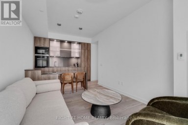 2113 - 11 YORKVILLE AVENUE Toronto (Annex) Ontario photo 12