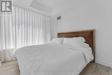2113 - 11 YORKVILLE AVENUE Toronto (Annex) Ontario photo 18