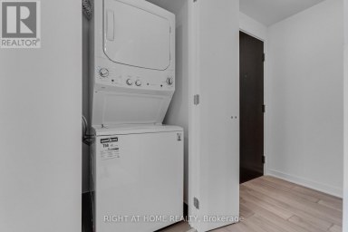 2113 - 11 YORKVILLE AVENUE Toronto (Annex) Ontario photo 20