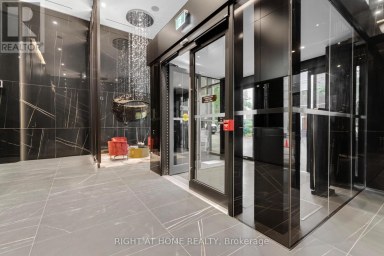 2113 - 11 YORKVILLE AVENUE Toronto (Annex) Ontario photo 3