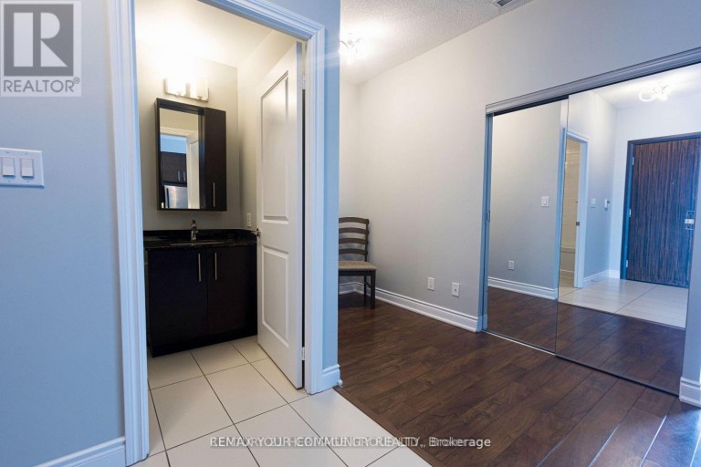 1210 - 325 SOUTH PARK ROAD, Markham (Commerce Valley), Ontario, L3T7W2