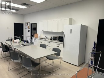 1-7 - 307 EDGELEY BOULEVARD E Vaughan (Concord) Ontario photo 4