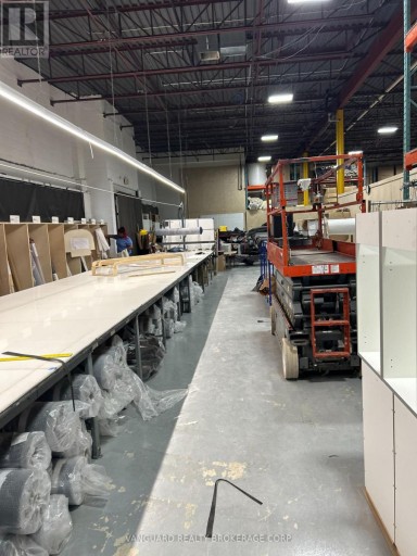 1-7 - 307 EDGELEY BOULEVARD E, Vaughan (Concord), Ontario, L4K3Z5