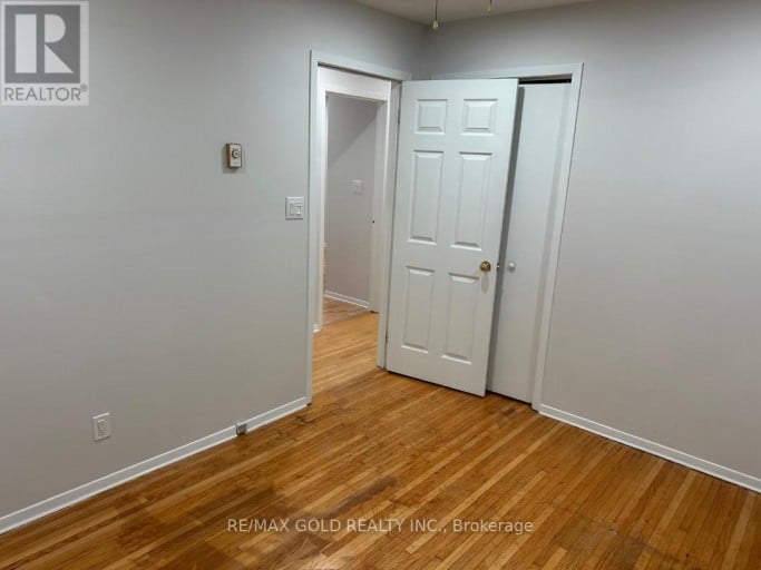 UNIT 2 ( MIDDLE ) - 515 STONE STREET, Oshawa (Lakeview), Ontario, L1J1A4
