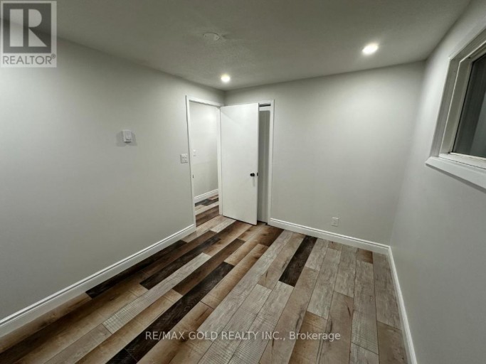 BASEMENT UNIT - 515 STONE STREET, Oshawa (Lakeview), Ontario, L1J1A4