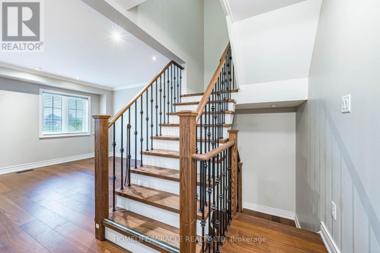 419 ROSSLAND ROAD E, Ajax (Central East), Ontario, L1Z0M7