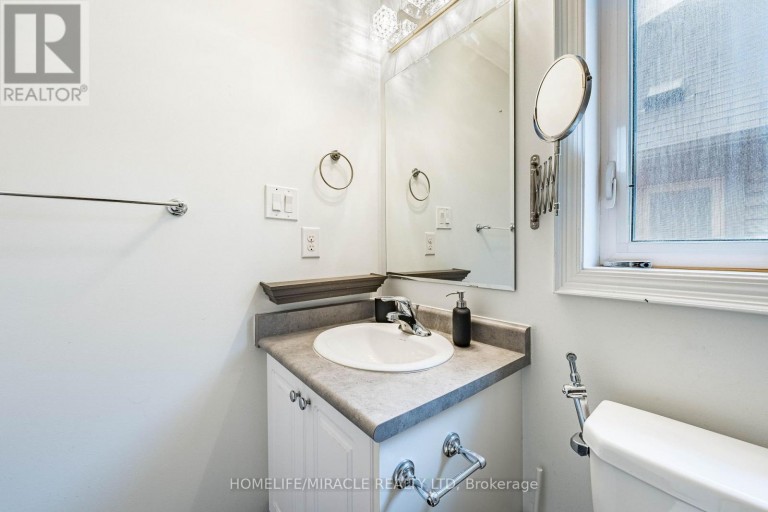 419 ROSSLAND ROAD E, Ajax (Central East), Ontario, L1Z0M7
