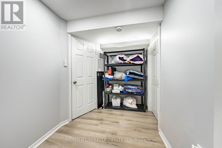 419 ROSSLAND ROAD E, Ajax (Central East), Ontario, L1Z0M7