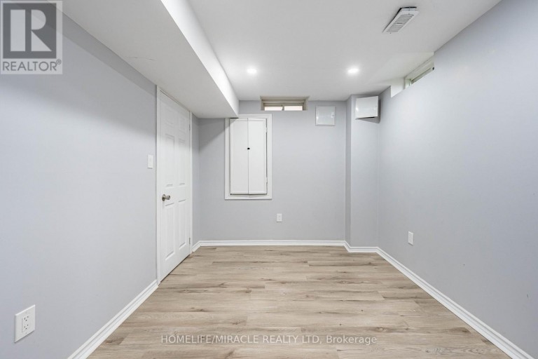 419 ROSSLAND ROAD E, Ajax (Central East), Ontario, L1Z0M7
