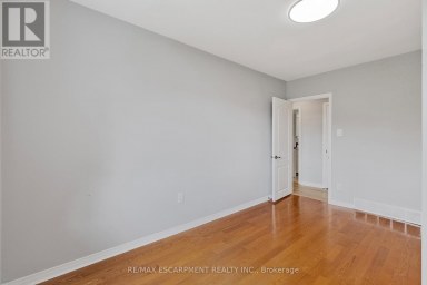 MAIN - 71 ORGAN CRESCENT Hamilton (Huntington) Ontario photo 16