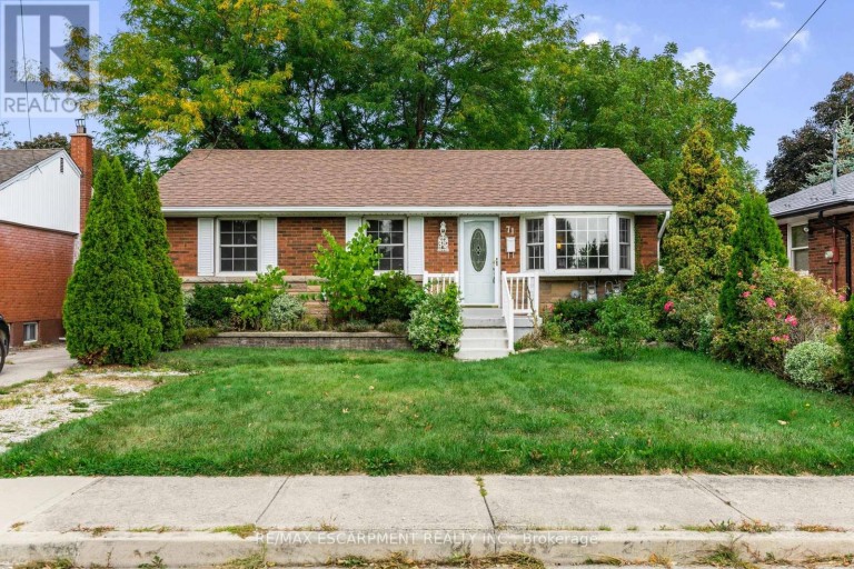 MAIN - 71 ORGAN CRESCENT, Hamilton (Huntington), Ontario, L8T1Y8