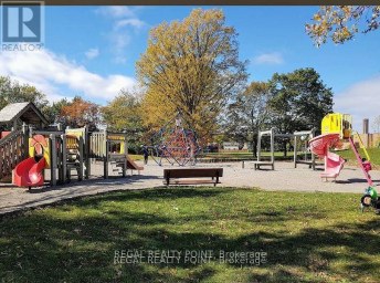 6 HARRINGTON CRESCENT Toronto (Bayview Woods-Steeles) Ontario photo 13
