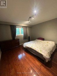 6 HARRINGTON CRESCENT Toronto (Bayview Woods-Steeles) Ontario photo 7