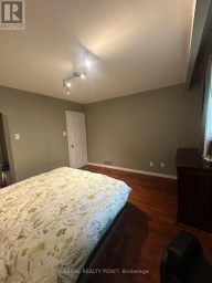 6 HARRINGTON CRESCENT Toronto (Bayview Woods-Steeles) Ontario photo 8