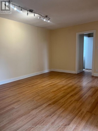 1 - 788 EGLINTON AVENUE E, Toronto (Leaside), Ontario, M4G2L1