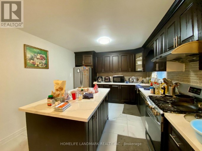 UPPER FLOOR ROOM A - 3371 CIDER MILL PLACE, Mississauga (Erin Mills), Ontario, L5L3H6