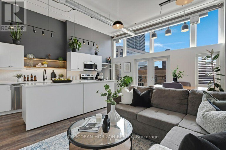 209 - 276 KING STREET W, Kitchener, Ontario, N2G1B6