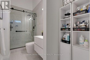 209 - 276 KING STREET W Kitchener Ontario photo 28