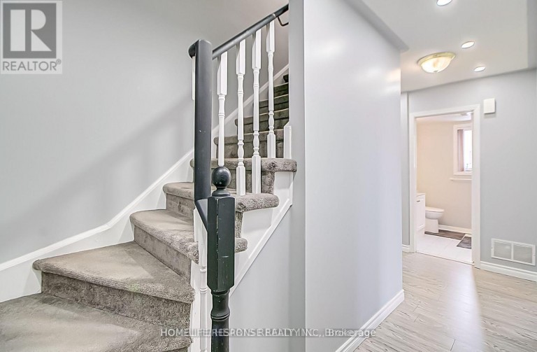 911 - 29 ROSEBANK DRIVE, Toronto (Malvern), Ontario, M1B5Y7