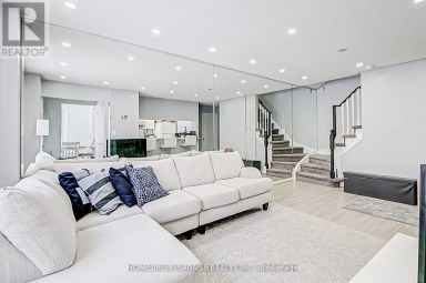 911 - 29 ROSEBANK DRIVE Toronto (Malvern) Ontario photo 5