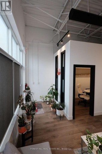 20 - 280 YORKTECH DRIVE, Markham (Buttonville), Ontario, L6G0A6