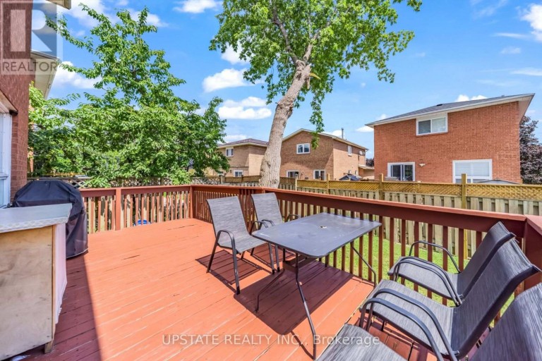 145 VALONIA DRIVE, Brampton (Brampton North), Ontario, L6V4J1