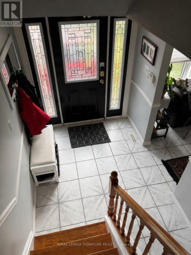 MAIN/UPPER - 137 MADOC DRIVE, Brampton (Madoc), Ontario, L6V2A5