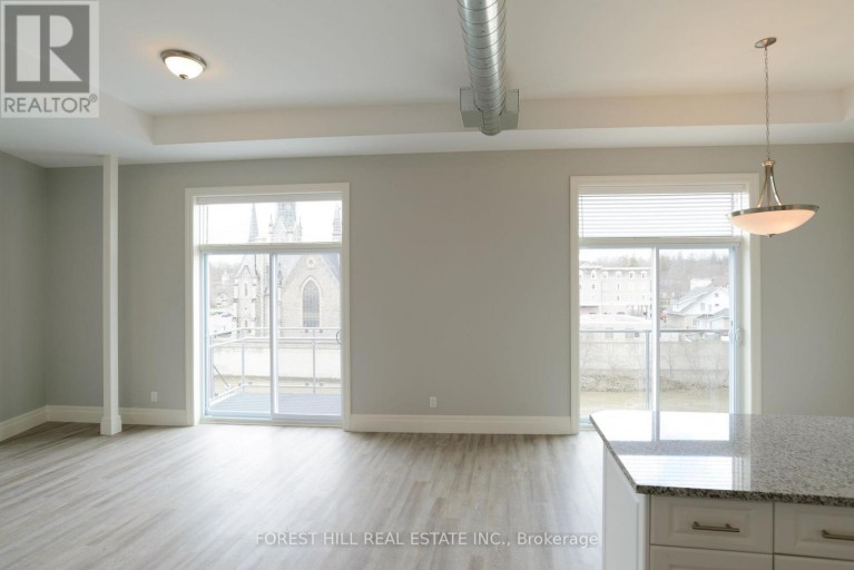 201 - 32 WATER STREET N, Cambridge, Ontario, N1R3B1