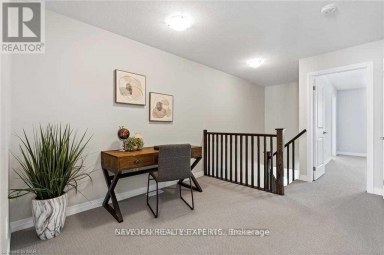 4855 PETTIT AVENUE Niagara Falls (Morrison) Ontario photo 15