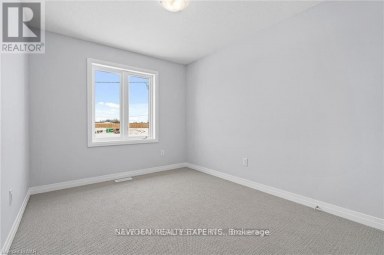 4855 PETTIT AVENUE Niagara Falls (Morrison) Ontario photo 18