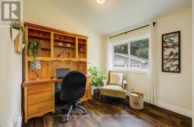 1077 QUEEN STREET Howick Ontario photo 15