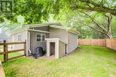 1077 QUEEN STREET Howick Ontario photo 29