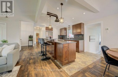 1077 QUEEN STREET Howick Ontario photo 6