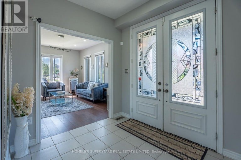 1 WALKER BOULEVARD, New Tecumseth (Alliston), Ontario, L9R0N2