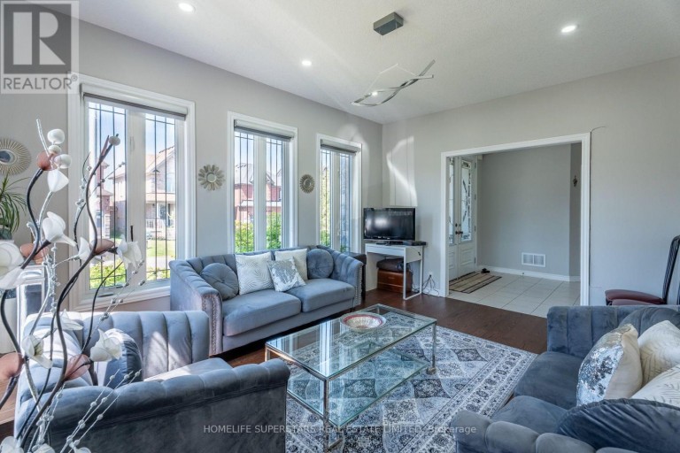 1 WALKER BOULEVARD, New Tecumseth (Alliston), Ontario, L9R0N2