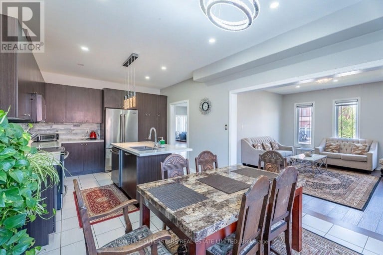 1 WALKER BOULEVARD, New Tecumseth (Alliston), Ontario, L9R0N2