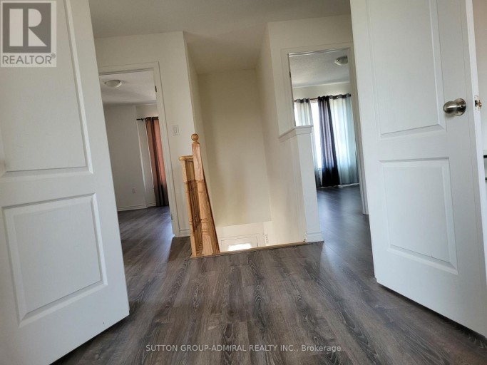 104 VILLAGE GATE DRIVE, Wasaga Beach, Ontario, L9Z0J7