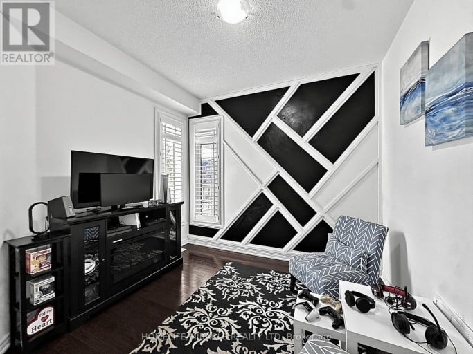6 DIVINITY CIRCLE, Brampton (Northwest Brampton), Ontario, L7A3Y4