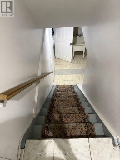 LOWER - 137 MADOC DRIVE, Brampton (Madoc), Ontario, L6V2A5