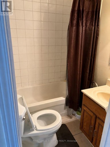 LOWER - 137 MADOC DRIVE, Brampton (Madoc), Ontario, L6V2A5