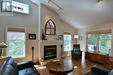1327 RIVER ROAD E Wasaga Beach Ontario photo 11