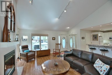 1327 RIVER ROAD E Wasaga Beach Ontario photo 12