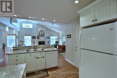 1327 RIVER ROAD E Wasaga Beach Ontario photo 17