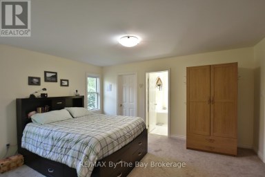 1327 RIVER ROAD E Wasaga Beach Ontario photo 28