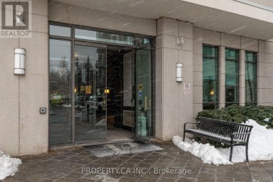 201 - 88 PROMENADE CIRCLE Vaughan (Brownridge) Ontario photo 3