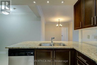 201 - 88 PROMENADE CIRCLE Vaughan (Brownridge) Ontario photo 8
