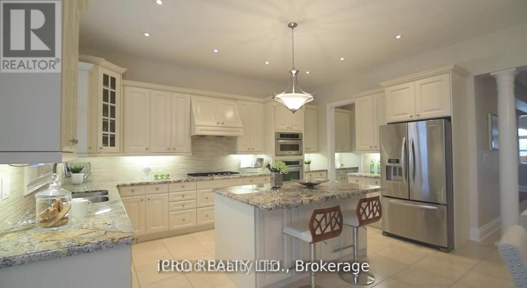 5116 SUMMERSKY COURT, Mississauga (Central Erin Mills), Ontario, L5M0R3