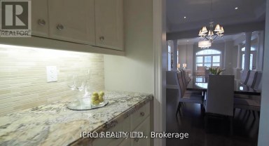 5116 SUMMERSKY COURT Mississauga (Central Erin Mills) Ontario photo 11
